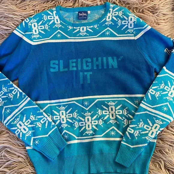 Three Olives Vodka "Sleighin' It" Ugly Christmas Sweater Men's Sz M Blue White - Picture 2 of 5